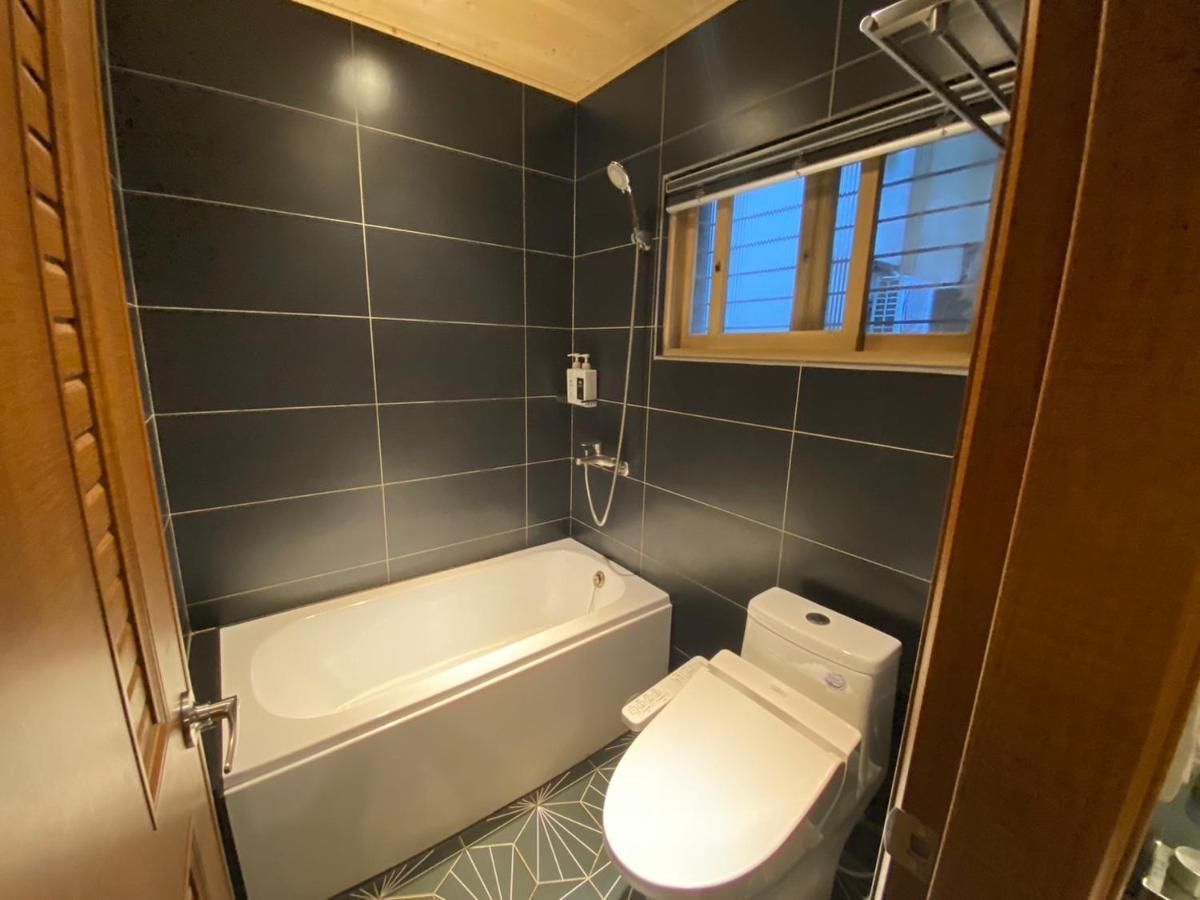 良文旅2館ryou Hotel Vintage - II Tainan Eksteriør billede